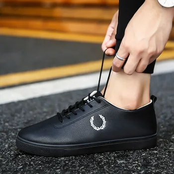 2020 nové ležérne topánky priedušná non-slip opotrebovaniu rada topánky na jar módny trend kožené topánky biele topánky mužov