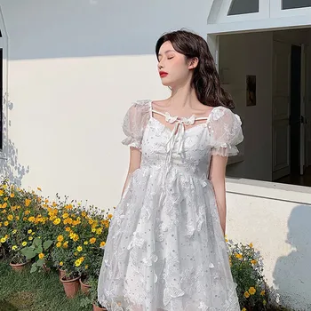 Princezná šaty čipky motýľ šaty oka gázy bublina rukáv biele šaty francúzsky vintage šaty