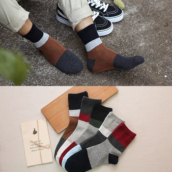 5 Párov/Veľa Bavlna pánske Ponožky kontrast, farebné Ponožky Módne Farebné Šťastný Šaty Ponožky Muži Jeseň Zima Veľkosť 38-44