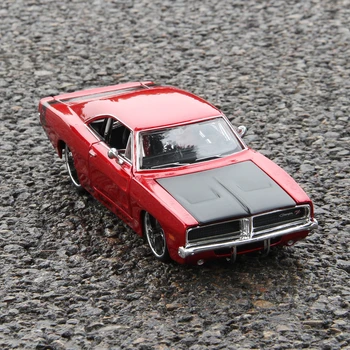 Maisto 1:24 Nové horúce predaj 1969 Dodge Challenger simulácia zliatiny model auta, remeslá dekorácie zbierku hračiek nástroje darček
