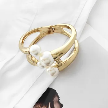 2021 Nový Módny Návrhár Bijoux Náramky Pre Ženy Príslušenstvo Zlatej Zliatiny Pearl Putá Bangles Vyhlásenie Šperky