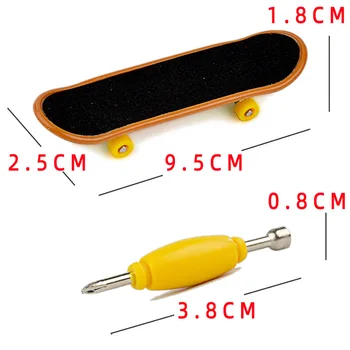 Prst Skateboard Nastaviť Vrecko na Hračky Mini DIY Kovový Držiak S Plastovými Palube Viacerých Výber Štýlov Dodať Náhodným