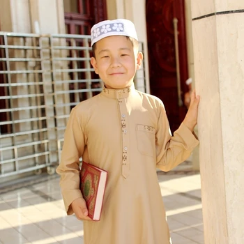 Deti Islamské Oblečenie pre Chlapcov Jubba Thobe Moslimský Chlapec Kostým Rúcha Abaya Dubaj Arabských Oblečenie Kaftan Eid Modlitba Thobe 30-52