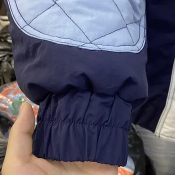 Krátky farebný kontrast bunda s kožušinou golier ženy 2020 zimné móda spojov baseball jednotné voľné látková bunda