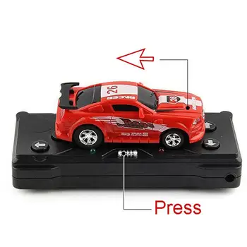 Super Malý Cola Môže Auto na Diaľkové Ovládanie Hračka Mini Drift Auta Nabíjanie Pomocou LED Svetlomety a zadné svetlá