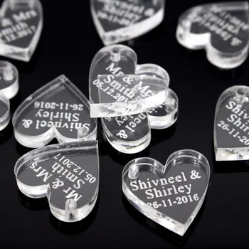50 Kusov Osobné Laserom Vygravírované Pár Mien Láska Srdce S Otvorom Svadobný Stôl Konfety Dekorácie Láskavosti Prispôsobené Značky
