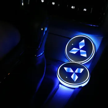 LED Svetlo Car Cup Mat Auto Odznak Svetelná Dráha Držiteľ Mat pre Mitsubishi ASX Lancer Pajero Outlander L200 Lancer EVO EX Pajero