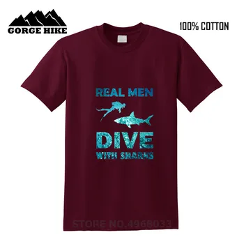 Potápač dizajn skutoční Muži potápanie so Žralokmi T-shirt Legrační Zvieratá List Tlač Mužov tričko Top Craft Č Slabnúť v Lete Cool Tričko