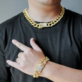 2cm Ťažké Hip Hop Zlato Strieborná Farba Šperky Ľadový Z Crystal Miami Kubánskeho Reťazca Odkaz pre Mužov Choker AAA Drahokamu Spona Náhrdelník