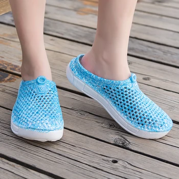 2020 Nový Príchod Leta Ženy Sandále Duté Papuče Vonkajšie Odolné Plážové Sandále Croc Dreváky Žena Jelly Topánky Zapatos Mujer