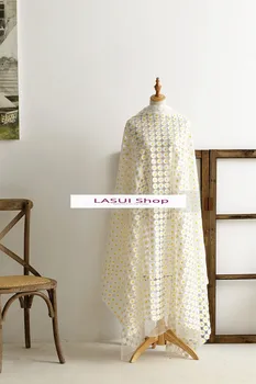 LASUI 3 metrov DIY sukne svadobné šaty, doplnky, Pekná biela daisy výšivky mäkké oka textílie, čipky Výtvarné spracovanie X0553
