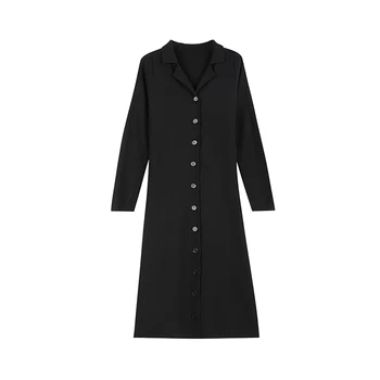 Čierne pletené šaty žena jeseň/zima polo vyhovovali golier a-line dlhé nad kolená sveter sukne