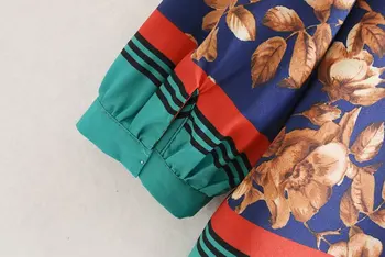 2019 Ženy vintage kvetinový tlač patchwork bežné kimono blusas bežné T-shirt Voľný čas jeseň v krku chic značky T košele, topy T500