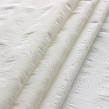 Biele plátno, čistej bavlny žakárové tkaniny, vidiek, malé čerstvé dámske tričko, sukňu textílie, detské textílie