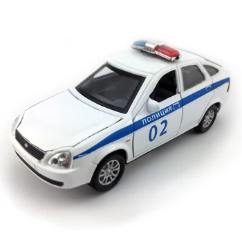 1:32 Rozsahu Lada Niva/Priora/2106 Ruská Polícia Autíčka, Diecast Modely Vozidiel Zberateľskú Hračky, Vytiahnuť Späť Funkcia/Hudba/Svetlo