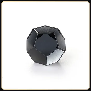7PCS15-25 mm Black Gem Sklenený Hranol Polyhedron Krištáľové Kocky Povrchu Laserom Vygravírované Podľa Výkresov