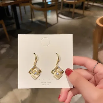 Luxusné Classic Gold-Farba Crystal Náušnice Jednoduché Geometrické Námestie Drop Náušnice Pre Ženy, Dievčatá Dary