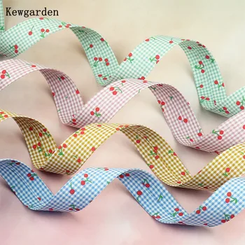 Kewgarden Cherry Koberčeky Textílie Vrstvenie Handričkou Stuha 1