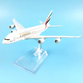 Letecké spoločnosti a380 emiráty modelu lietadiel lietadiel model simulácie 16 cm zliatiny vianočné hračky darček pre deti