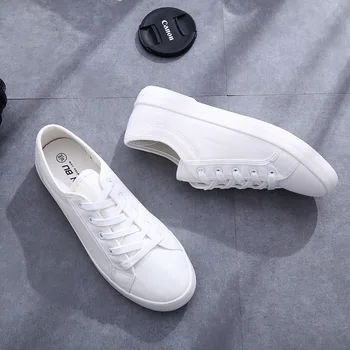 Letné biele topánky žena bytov 2021 nové módne pevné krajky-up plátno topánky ladie bežné platformové tenisky dámske topánky