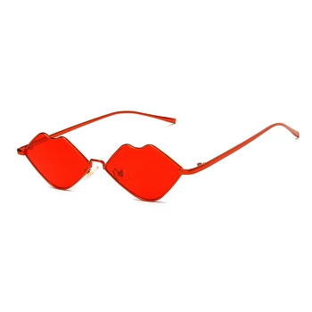 Sexy Červené Pery slnečné Okuliare Ženy Vintage Kovové Slnko galsses Luxusné Značky Dizajnér Strany Slnečné okuliare Dámy Odtiene UV400 Okuliare