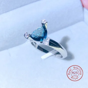 Nový Príchod 925 Sterling Silver Trojuholník Modrá AAA Micro Pave Zirkón Prst Prstene pre Ženy Svadobný Dar Šperky Anillos Mujer