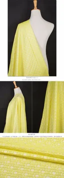 Francúzsko Dovezené Geometrické žlté kvety vzor žakárové tkaniny,3D farbená priadza, tkaniny pre ženy kabát Šaty patchwork 150 cm šírka