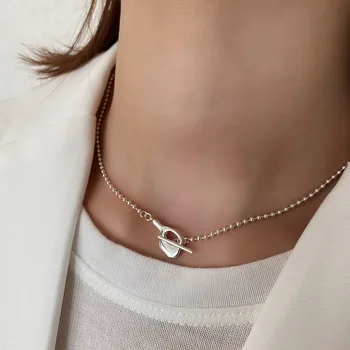 Kórejská verzia šperky 925 čistého striebra nepravidelný guľôčkové náhrdelník, tvar žien jednoduché nika čistý červený náhrdelník.