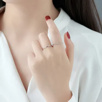 Jednoduchý Minimalistický Tenké Malé Tkané Twist Silve Farba Prst Prsteň Pre Ženy Elegantných Šperkov, Veľkoobchod