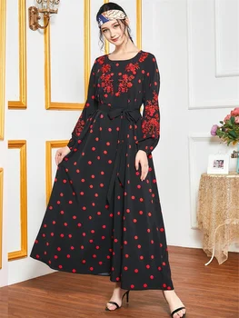 Siskakia Dlhý Rukáv Šaty Black Polka Dot Tlače Kvetinové Výšivky Maxi Šaty Voľné Bežné Arabské Moslimské Oblečenie Jeseň 2020 Nové