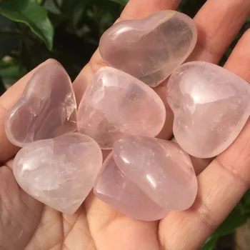 7pcs malý drahokam šperky, takže prírodné pimk rose quartz stone crystl srdce uzdravenie drahokam krištáľové srdce ako dar