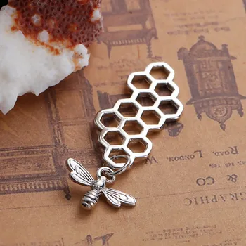 8Seasons Zliatiny Zinku 3D Prívesky Honeycomb Gold/Rose Gold/Silver Farba Bee Vyrezávané Duté Charms DIY Šperky 46 mm x 16 mm, 10 Ks
