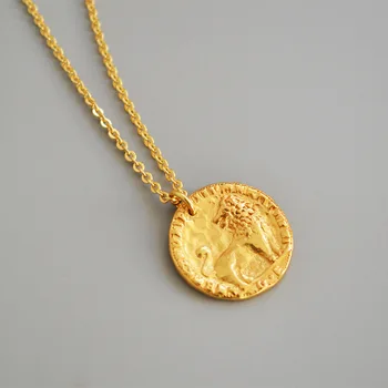Francúzsky štýl malé klasická úľavu zlaté mince statočný malý lev mosadz retro Zlatý Náhrdelník s Príveskom