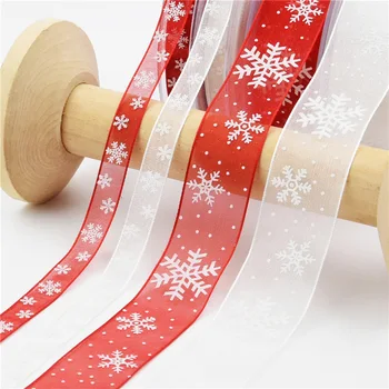 10 m 10 mm/25 mm Biela,Červená Snowflake Organza Páse s nástrojmi DIY Bowknot Darčekové Balenie Strana Vianočné Stuhy Dekorácie P0303