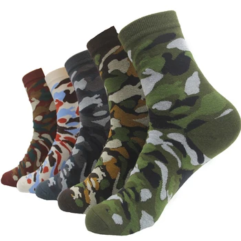 2020 Zbrusu Nový Mužov Vojenské Ponožky Graffiti Zelená Posádky Bavlnené Ponožky Pre Mužov Jungle Style Športové pánske Kamufláž Ponožky Darčeky Hot
