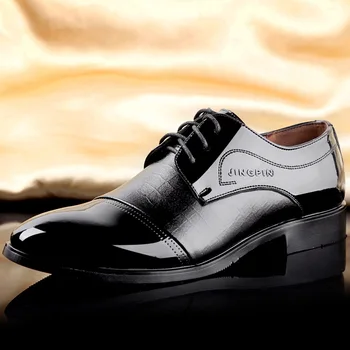Pánske originálne kožené topánky pánske šaty topánky Business svadobné topánky Oxfords čipky Ukázal prst byty veľké veľkosti fgb34