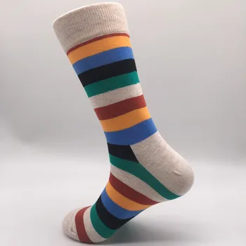 Pánske ponožky bežné kvalitné najnovšie modely, zvýšiť mužov šťastie ponožky nové farebné bavlnené ponožky č darčekovej krabičke