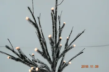 2019 Nový Dizajn Mini Sneh Strom Svetlo Vianočné Dekorácie pre Domov Svadobný Stôl Dekorácie Ľadovej pokrývky Malý Strom Svetlo so stojanom