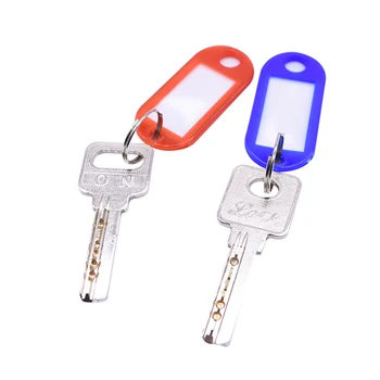 50pcs/veľa Farebné Plastové Kľúčom Key ID Štítku Menovky Split Krúžok Keyring Keychain Za Batožinu kľúčenky Tlačidlo Krúžky Strana Priazeň
