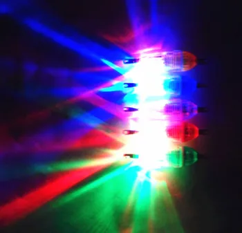 5 ks MINI Rybárske Svetlo Lákať 5 farieb 6TYP-7.7 G LED Noctilucent Lampa Hlboké kvapka vody podmorský Rybolov Svetlo Lampy Lure (FL001)