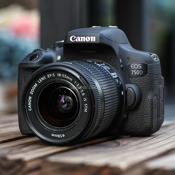 Canon EF-S 18-55mm f/3.5-5.6 IS STM Objektívu a Canon EOS 750D DSLR fotoaparát